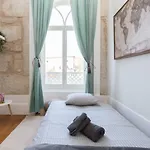 Διαμέρισμα Host Wise - Charming Flat With Netflix - River View *