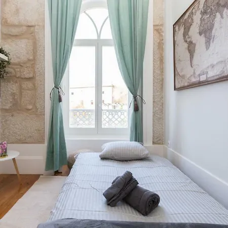 Апартаменты Host Wise - Charming Flat With Netflix - River View *