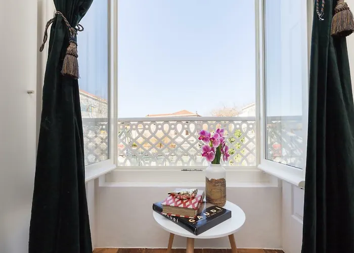 Host Wise - Charming Flat With Netflix - River View * Porto
